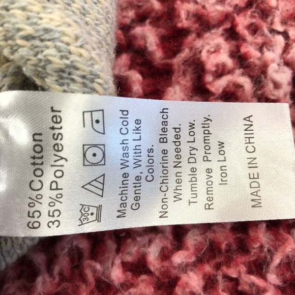 Women’s SHEIN Sweater - Picture 4 of 6